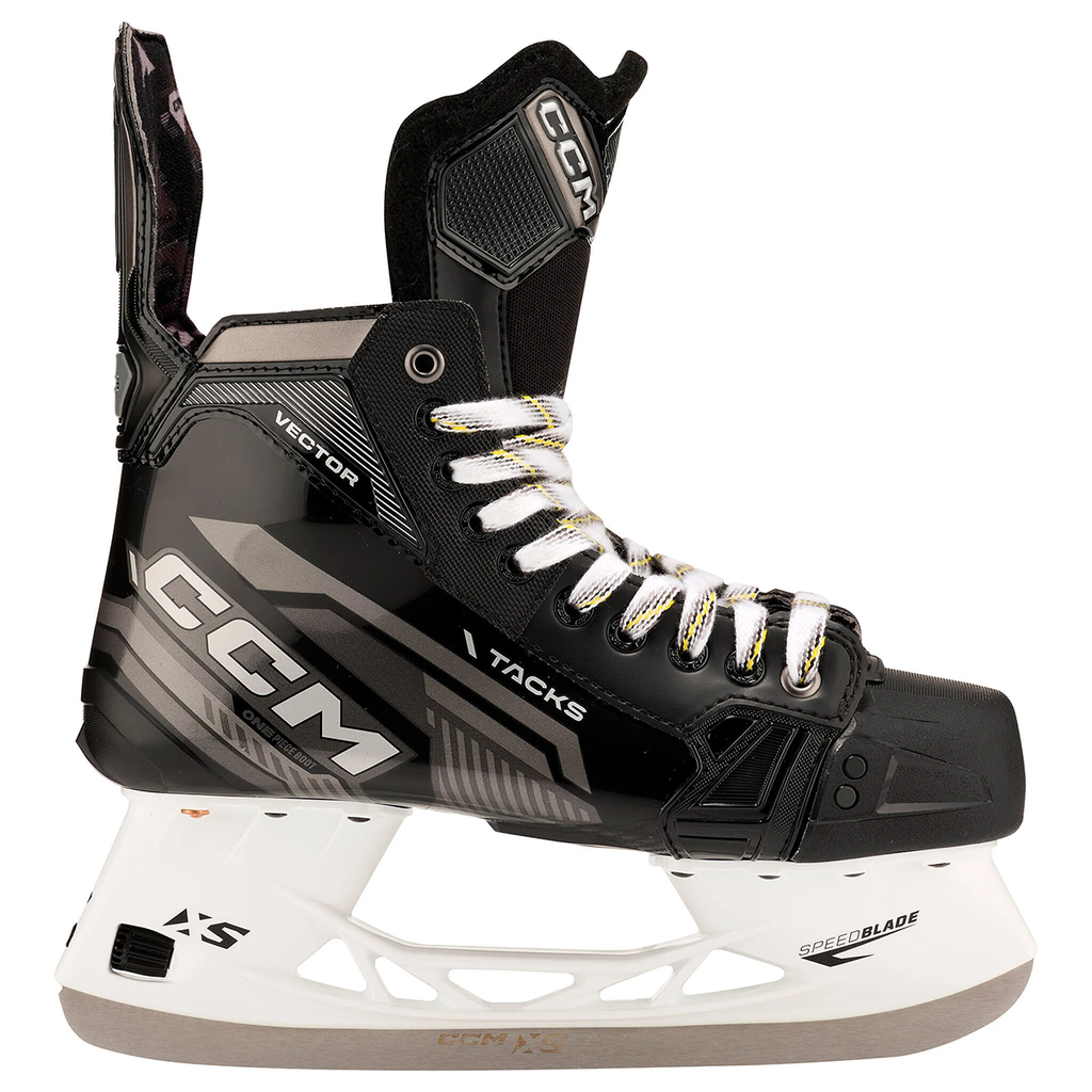 CCM Tacks Vector Skates Int 2022