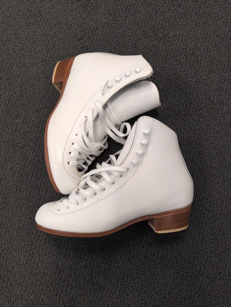 RIEDELL F200 WHT MED SIZE 4.5