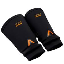 AEGIS BRACER Wristguard
